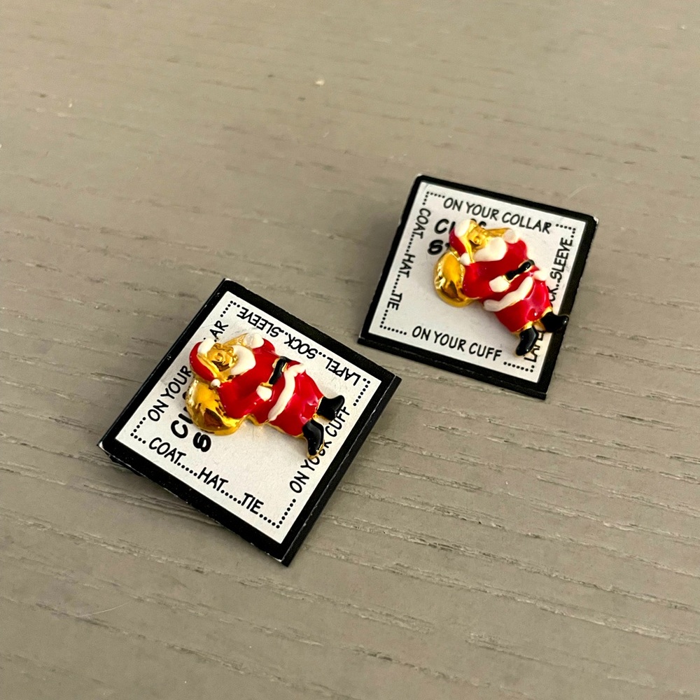 Santa cuff links!